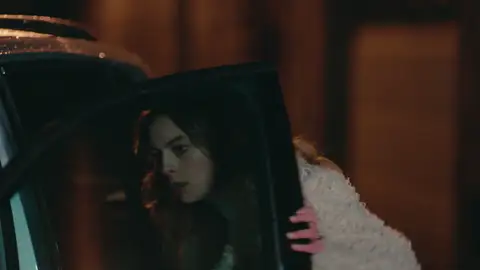 Comienza un nuevo tormento para Volkan: Derin lo ha escuchado todo 'Infiel'