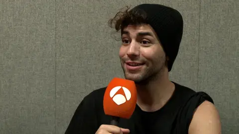 Agoney revela la razón de su "vengüenza" en su actuación como Olly Alexander 'Tu cara me suena'