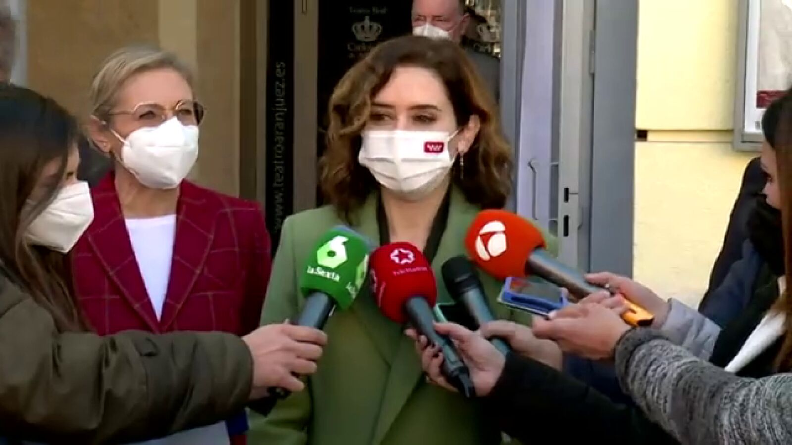 Ayuso se muestra preocupada por los enfrentamientos entre bandas juveniles: 