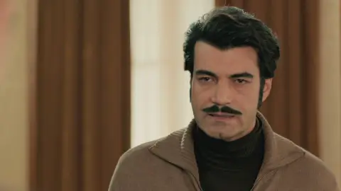 Demir regresa solo a la mansión: ¿Dónde está Züleyha? Demir regresa solo a la mansión: ¿Dónde está Züleyha?