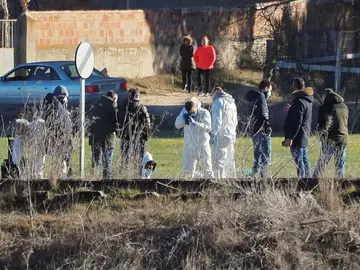 Efectivos de la policía científica de la Guardia Civil donde fue hallado el cuerpo de Esther López Efectivos de la policía científica de la Guardia Civil donde fue hallado el cuerpo de Esther López