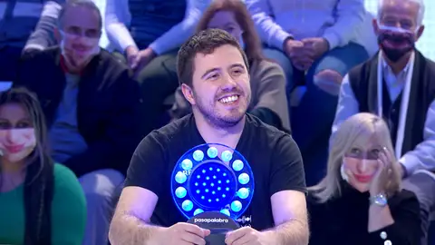 Del flamenco al rap pasando por el reguetón, la semana en la que Orestes se ha destapado como cantante Del flamenco al rap pasando por el reguetón, la semana en la que Orestes se ha destapado como cantante