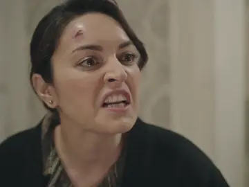 Han y Safiye rompen el corazón de Hikmet: "Nos arruinaste la vida" Han y Safiye rompen el corazón de Hikmet: "Nos arruinaste la vida"