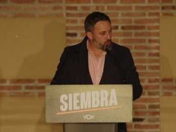 Santiago Abascal: "Qué cara de vicepresidente se le está poniendo a Juan García-Gallardo" Santiago Abascal: "Qué cara de vicepresidente se le está poniendo a Juan García-Gallardo"