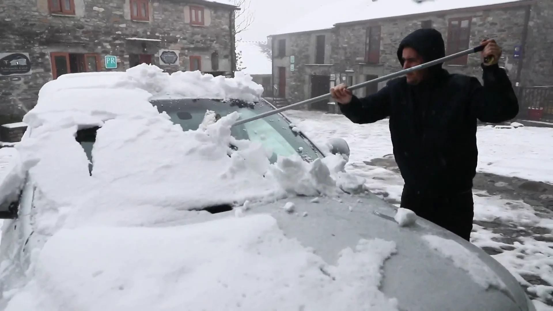 Nieve Nieve