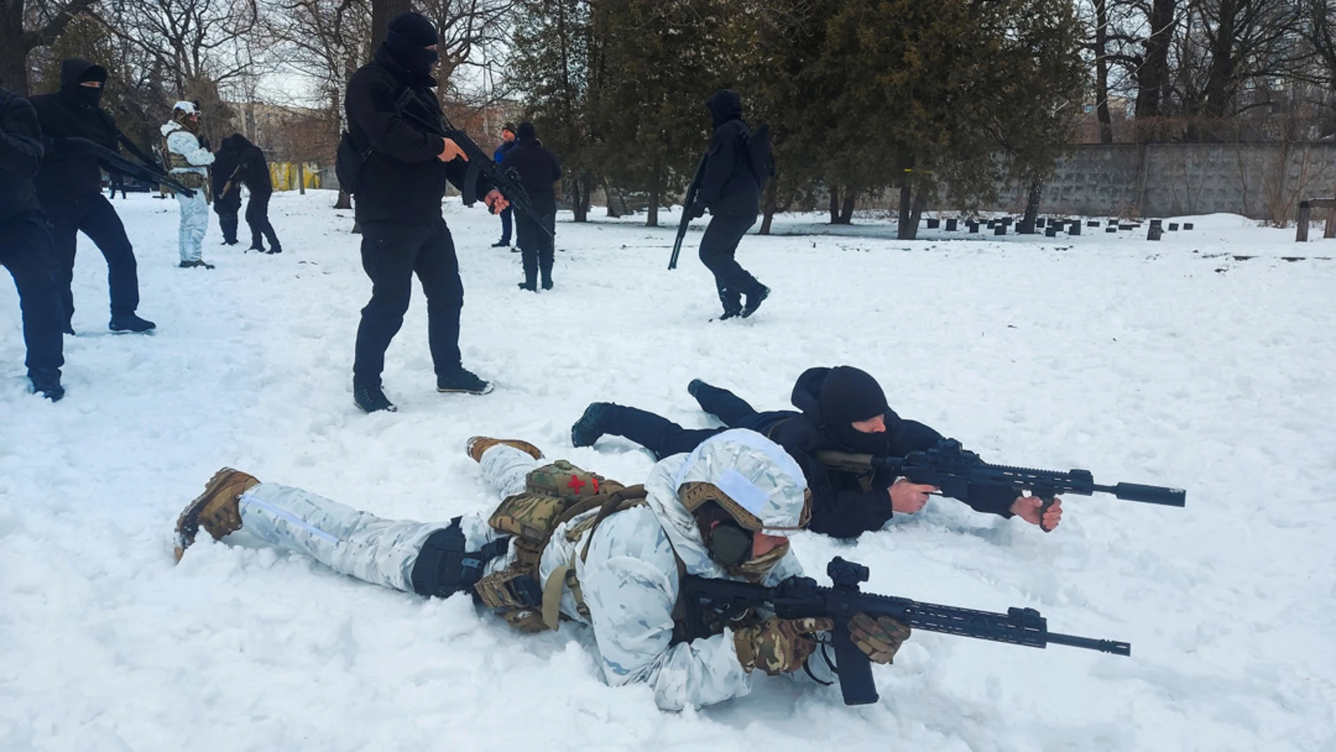 Soldados ucranianos durante un entrenamiento militar