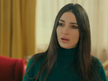 Yilmaz se aparta del lado de Müjgan: “Vengo a pedirte el divorcio” Yilmaz se aparta del lado de Müjgan: “Vengo a pedirte el divorcio”