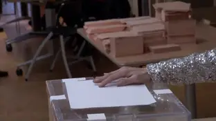 Urna de una mesa electoral Urna de una mesa electoral