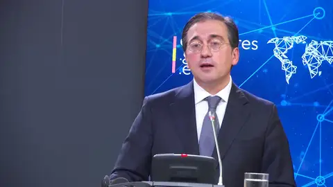 José Manuel Albares: "La guerra es evitable, la pelota está en el tejado de Rusia" José Manuel Albares: "La guerra es evitable, la pelota está en el tejado de Rusia"