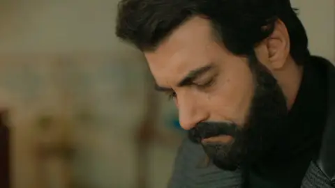 Demir se recupera y vuelve a la mansión: ¿Cómo es su vida sin Züleyha? Demir se recupera y vuelve a la mansión: ¿Cómo es su vida sin Züleyha?