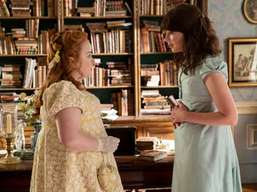 Nicola Coughlan y Claudia Jessie como Penelope y Eloise en 'Los Bridgerton' Nicola Coughlan y Claudia Jessie como Penelope y Eloise en 'Los Bridgerton'