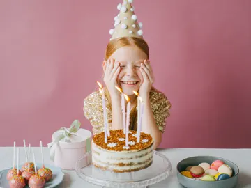 Alimentación en los cumples infantiles: por qué se nos está yendo de las manos Alimentación en los cumples infantiles: por qué se nos está yendo de las manos