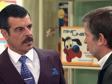 Marcelino descubre la jugarreta de Lorenzo: “¿Cómo se te ocurre hacer esto a mis espaldas?” Marcelino descubre la jugarreta de Lorenzo: “¿Cómo se te ocurre hacer esto a mis espaldas?”