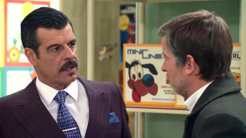 Marcelino descubre la jugarreta de Lorenzo: “¿Cómo se te ocurre hacer esto a mis espaldas?” Marcelino descubre la jugarreta de Lorenzo: “¿Cómo se te ocurre hacer esto a mis espaldas?”