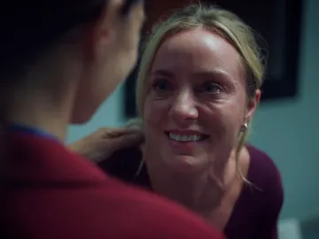 Laura, victoriosa y con el alma rota, logra demostrar que Xavier Vera es un violador Laura, victoriosa y con el alma rota, logra demostrar que Xavier Vera es un violador