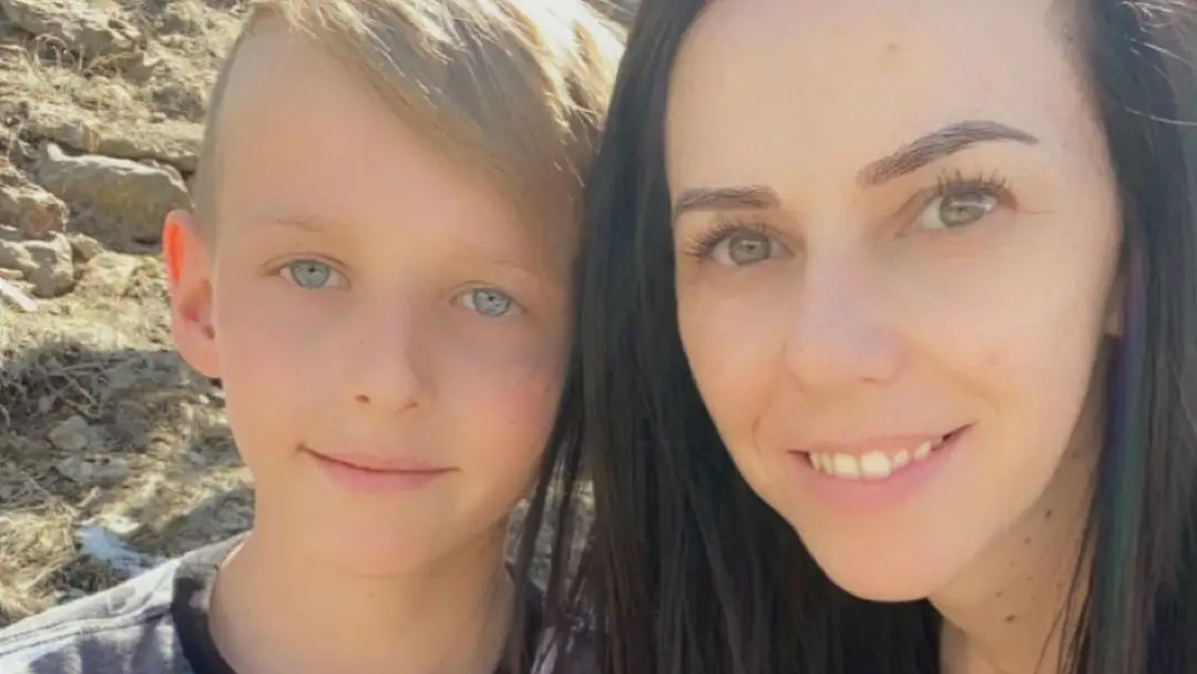 El estremecedor relato de una madre tras el suicidio de su hijo por bullying: "Se supon&iacute;a que pasar&iacute;a el resto de mi vida contigo"