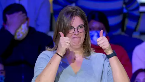 “Yo ya me puedo ir”: Marta, incrédula al resolver con éxito el panel por más de 500 euros “Yo ya me puedo ir”: Marta, incrédula al resolver con éxito el panel por más de 500 euros