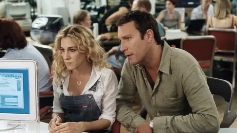 Sarah Jessica Parker y John Corbett en 'Sexo en Nueva York' Sarah Jessica Parker y John Corbett en 'Sexo en Nueva York'