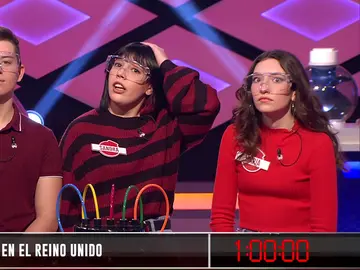 Del pánico a la euforia: ‘Sindulfos’ y ‘Los detonantes’ hacen pleno con Maradona y un invento británico Del pánico a la euforia: ‘Sindulfos’ y ‘Los detonantes’ hacen pleno con Maradona y un invento británico