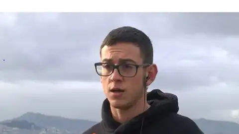 Kevin, hijo de uno de los desaparecidos en el pesquero gallego Kevin, hijo de uno de los desaparecidos en el pesquero gallego