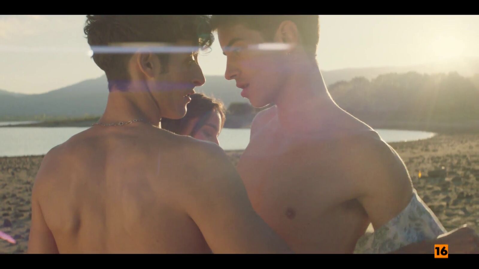 'La edad de la ira', la nueva serie de Atresplayer Premium que denuncia la homofobia y el machismo