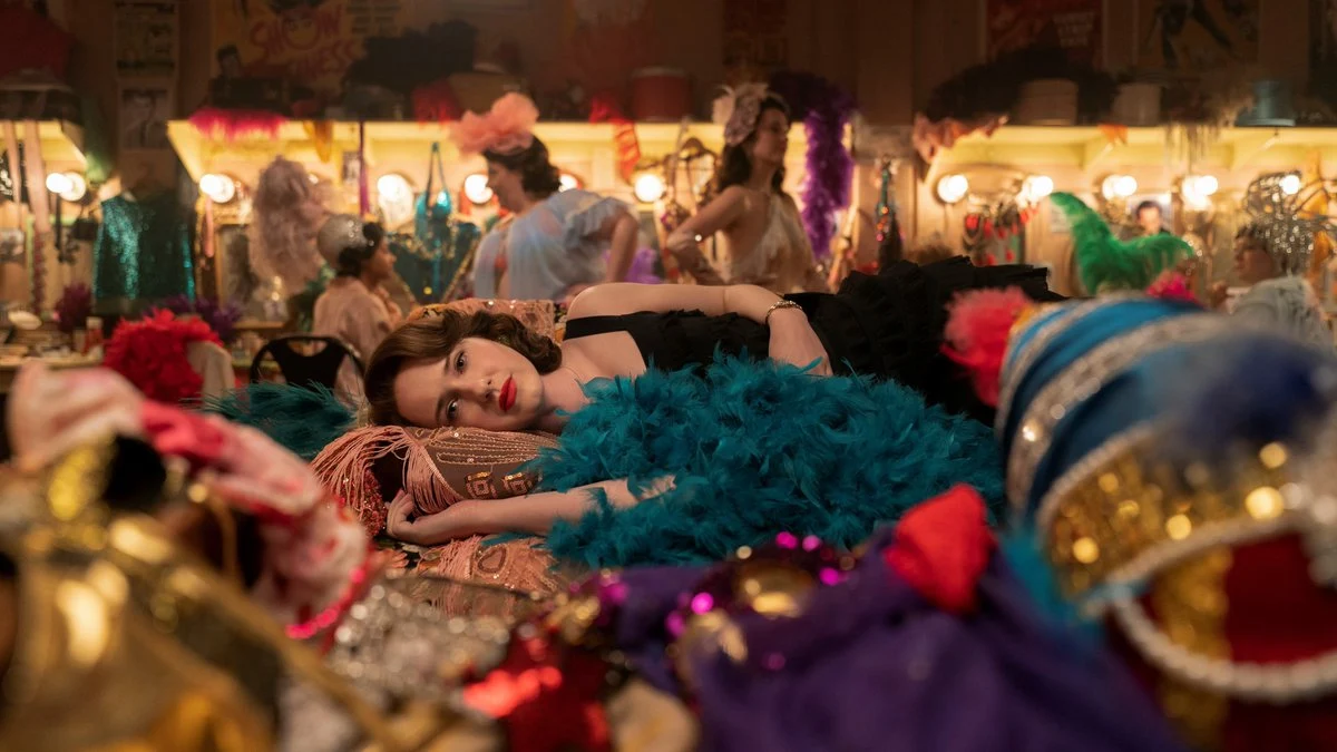Escena de 'The Marvelous Mrs. Maisel' Escena de 'The Marvelous Mrs. Maisel'