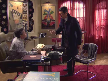 Lorenzo saca las garras con Ismael: "O recuperas la recaudación o te pongo de patitas en la calle" Lorenzo saca las garras con Ismael: "O recuperas la recaudación o te pongo de patitas en la calle"