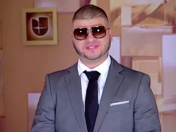 Farruko se arrepiente y perdón por la letra de su canción 'Pepas' Farruko se arrepiente y perdón por la letra de su canción 'Pepas'