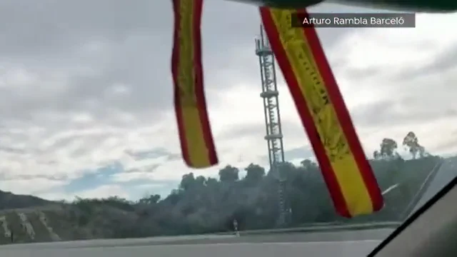 El momento en que la familia que huy&oacute; en coche desde Ucrania llega a Espa&ntilde;a: "Tendremos que ir a ver a la Virgen del Pilar"
