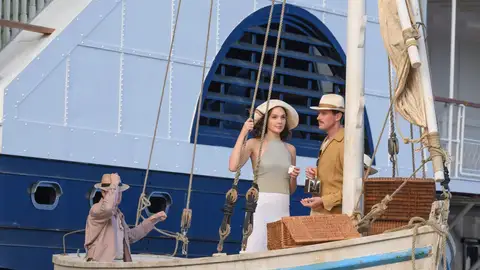 Gal Gadot y Armie Hammer en 'Muerte en el Nilo' Gal Gadot y Armie Hammer en 'Muerte en el Nilo'