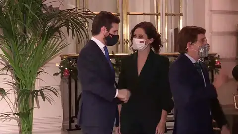 Cronología de una guerra abierta: cuatro días de enfrentamiento público entre Pablo Casado e Isabel Díaz Ayuso Cronología de una guerra abierta: cuatro días de enfrentamiento público entre Pablo Casado e Isabel Díaz Ayuso