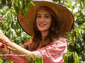 Laura Londoño en 'Café con aroma de mujer' Laura Londoño en 'Café con aroma de mujer'