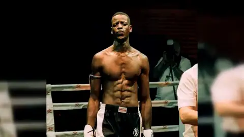 Ousmani Traore, el campeón de España de Muay Thai que llegó en patera con 14 años Ousmani Traore, el campeón de España de Muay Thai que llegó en patera con 14 años