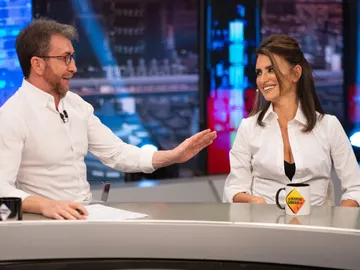 Penélope Cruz, sobre su nominación a los Óscar junto a Javier Bardem: "Somos los primeros primeros sorprendidos" Penélope Cruz, sobre su nominación a los Óscar junto a Javier Bardem: "Somos los primeros primeros sorprendidos"