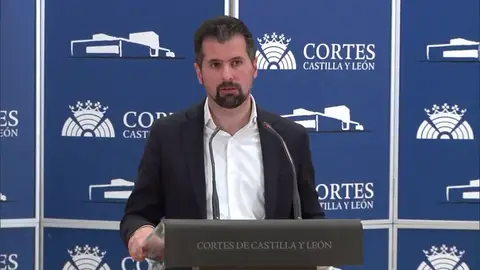 Tudanca se muestra "absolutamente estupefacto" tras el abandono de Mañueco a los 15 minutos de reunión  Tudanca se muestra "absolutamente estupefacto" tras el abandono de Mañueco a los 15 minutos de reunión