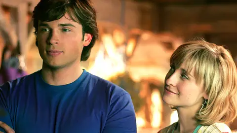 Tom Welling y Allison Mack en 'Smallville' Tom Welling y Allison Mack en 'Smallville'
