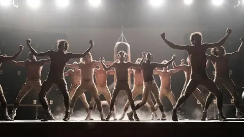 Escena del baile de Ethan en 2x07 de 'Euphoria' Escena del baile de Ethan en 2x07 de 'Euphoria'