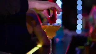 Bebida en una discoteca