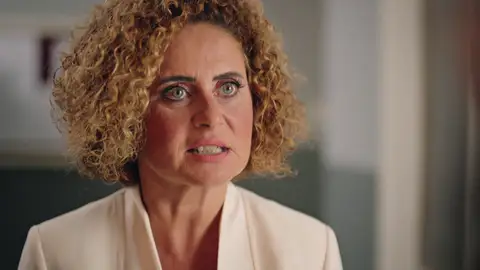 "Nunca he conocido a nadie más rastrera que tú": El inesperado y duro reencuentro de Rüya con su madre Mejores momentos| Capítulo 64