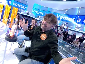 La canción que Jordi Évole no podía fallar: “He entrevistado a demasiados políticos” La canción que Jordi Évole no podía fallar: “He entrevistado a demasiados políticos”