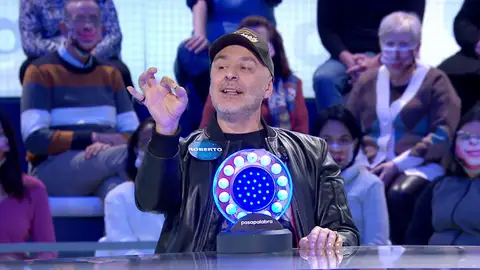 ¿Hay favoritismo? Sara Sálamo y Jordi Évole cuestionan la victoria de Roberto Álamo en ‘La Pista’ ¿Hay favoritismo? Sara Sálamo y Jordi Évole cuestionan la victoria de Roberto Álamo en ‘La Pista’