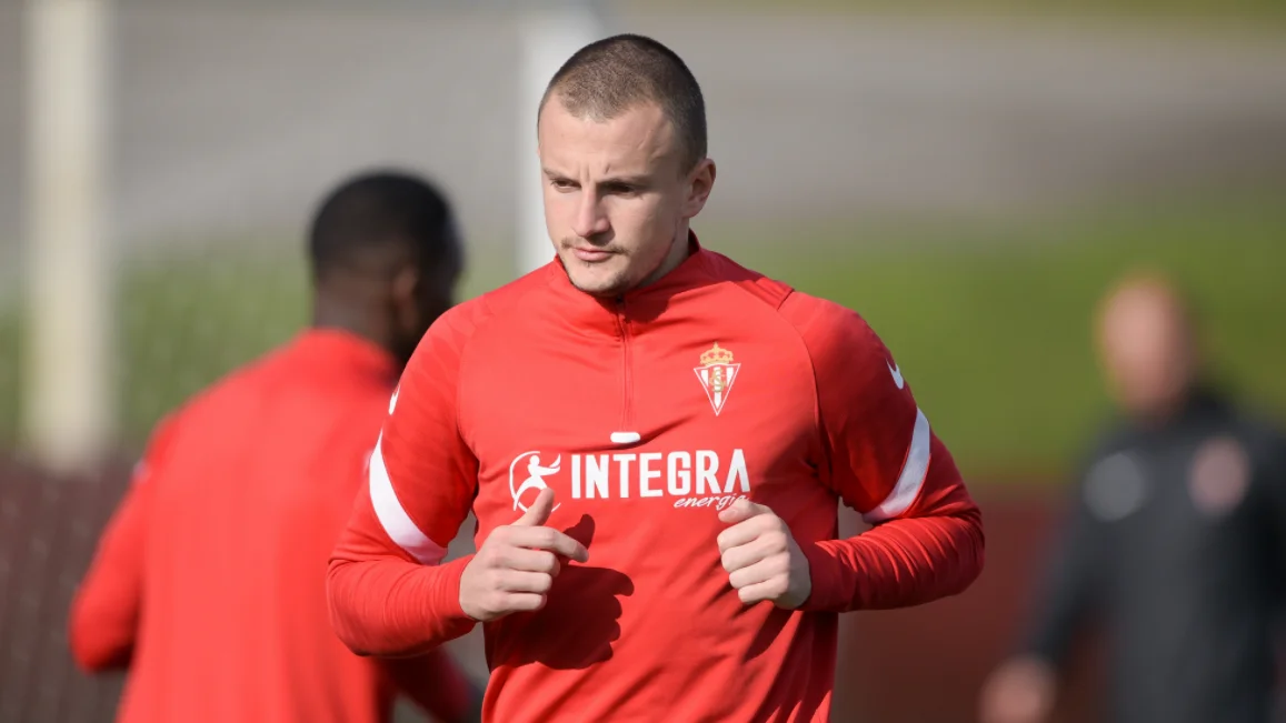 Vasyl Kravets, jugador ucraniano del Sporting de Gij&oacute;n