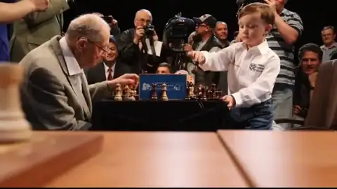 Yuri Averbaj, maestro de ajedrez Yuri Averbaj, maestro de ajedrez