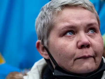 Una mujer durante una protesta contra Putin