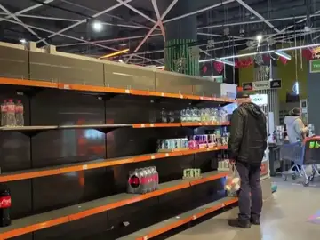 Desabastecimiento en un supermercado ucraniano
