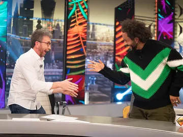 ¡Batalla de baile! Pablo Motos se atreve con los pasos más míticos y pegadizos de Marcelo ¡Batalla de baile! Pablo Motos se atreve con los pasos más míticos y pegadizos de Marcelo