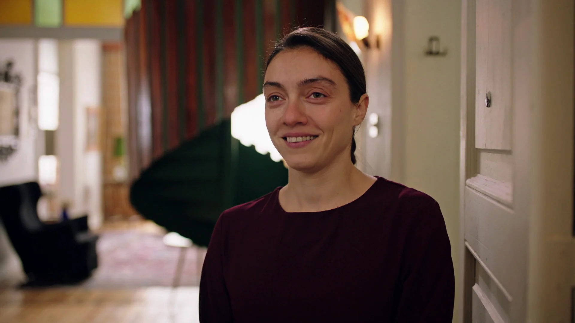 Gülben, dispuesta a superar sus problemas y ser feliz junto a Esat: "Voy a intentarlo" Mejores momentos| Capítulo 66