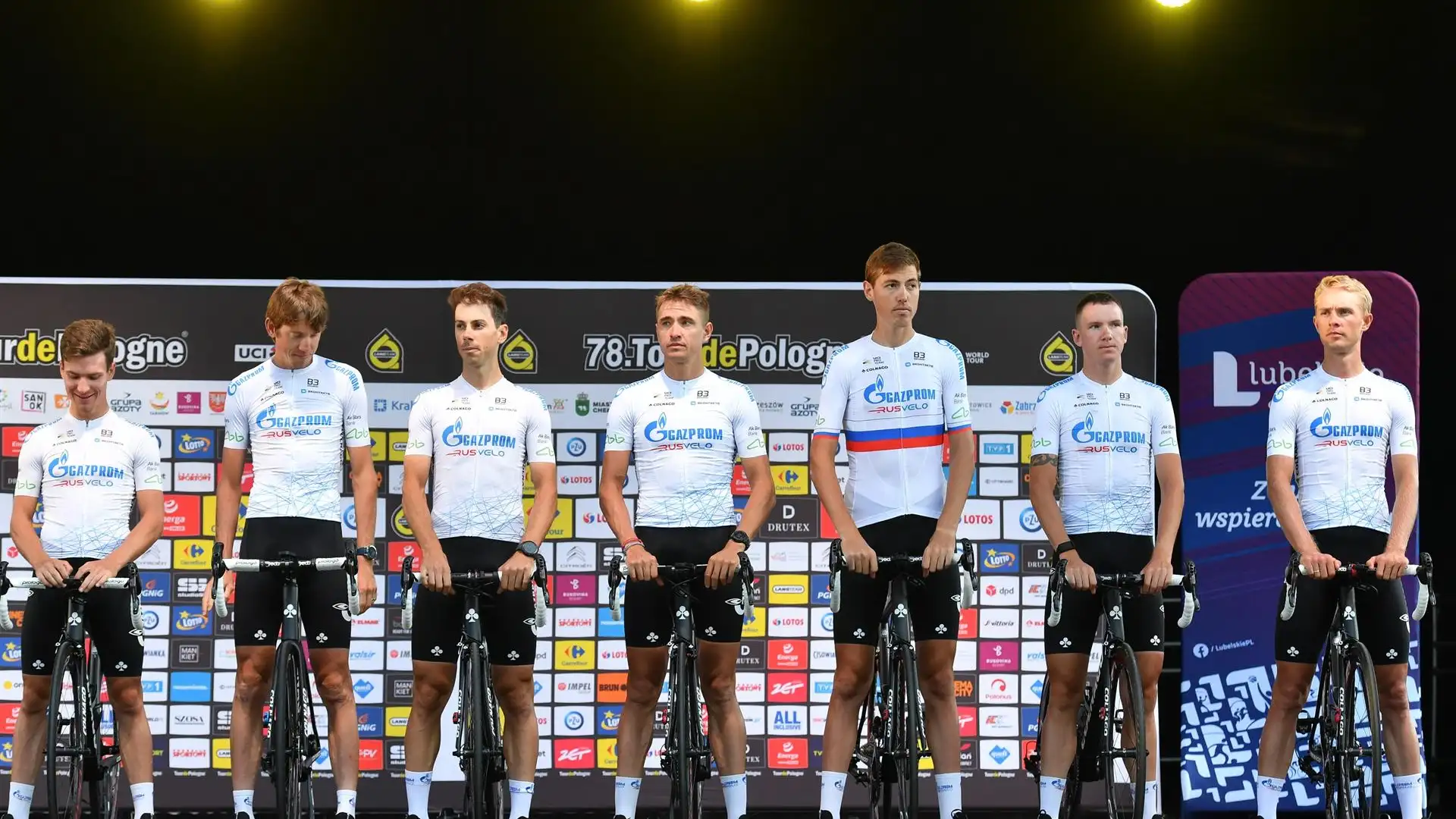 El ciclismo da la espalda a Rusia: la UCI excluye a los equipos rusos y bielorrusos El ciclismo da la espalda a Rusia: la UCI excluye a los equipos rusos y bielorrusos