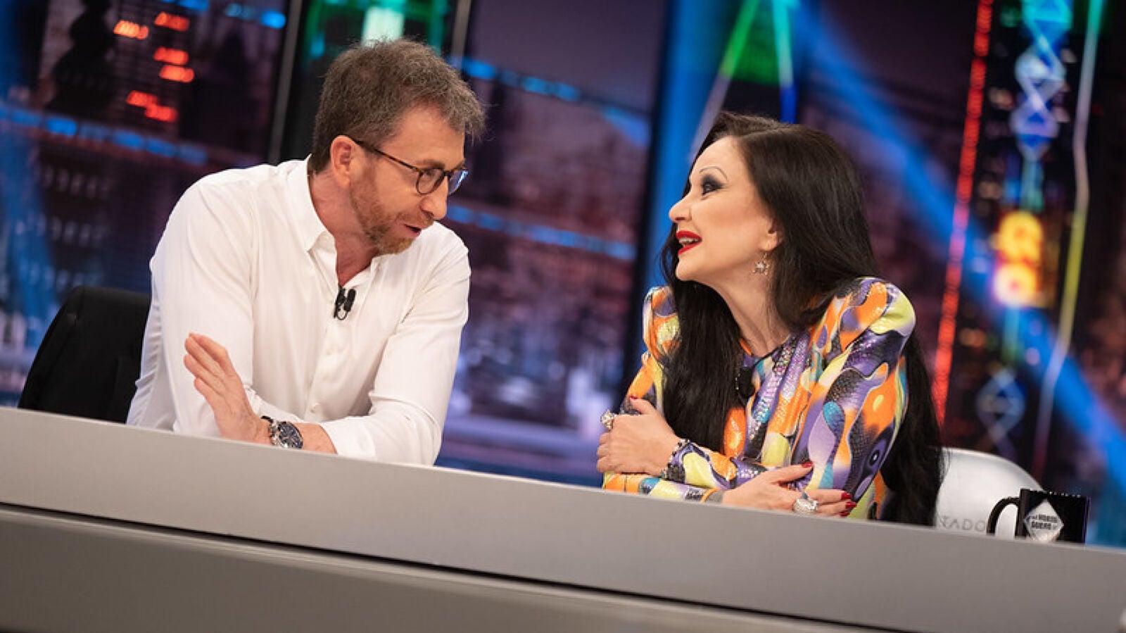 Alaska defiende la necesidad de crearse una burbuja vital para sobrevivir: 