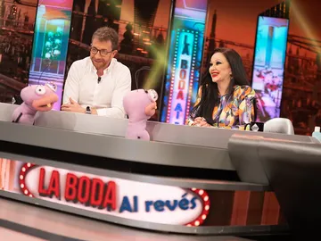 “Le di por detrás”: Alaska se somete al test de pareja más ‘hot’ de la mano de Trancas y Barrancas “Le di por detrás”: Alaska se somete al test de pareja más ‘hot’ de la mano de Trancas y Barrancas